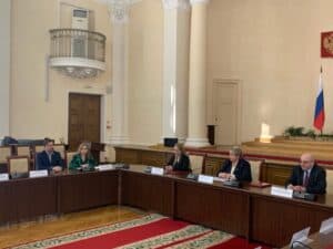 Общественная палата Смоленской области подписала ряд соглашений сотрудничестве в сфере общественного наблюдения за выборами Президента РФ