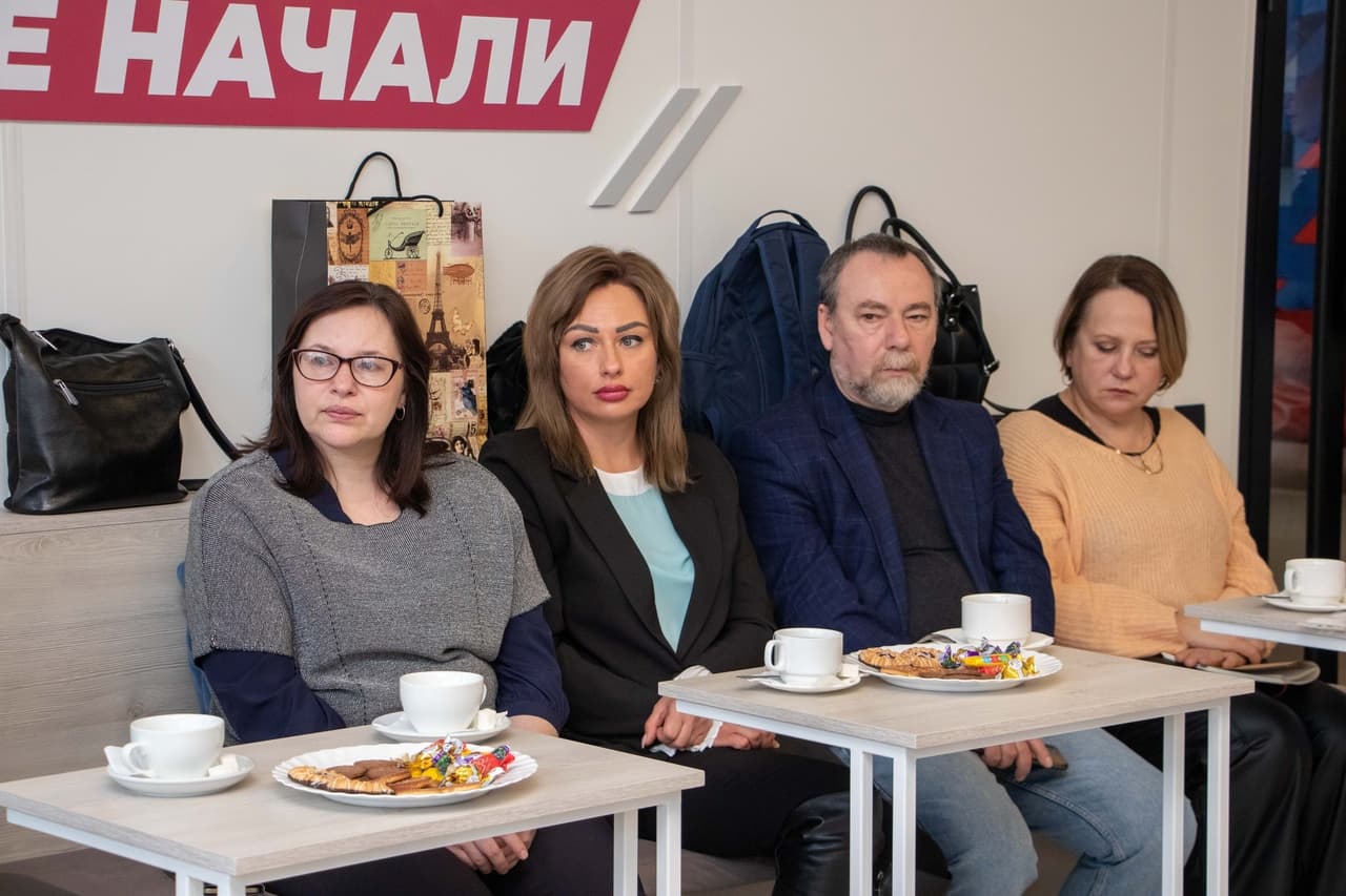 Сергей Неверов встретился с журналистами районных газет Смоленщины