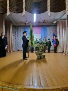 Юный друг пограничника