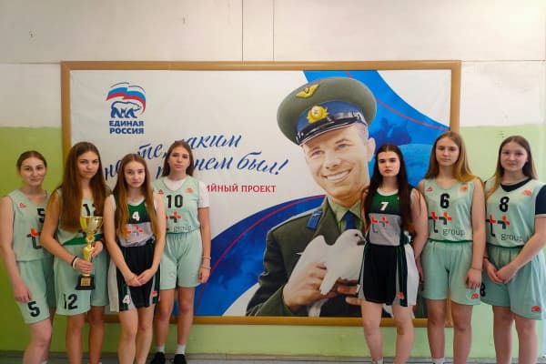 В Смоленской области проходят соревнования в рамках конкурса «Знаете, каким он парнем был!»