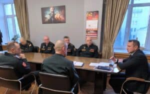 Петр Илюхин: Важно, чтобы наши герои нашли достойные рабочие места на предприятиях региона или в органах власти