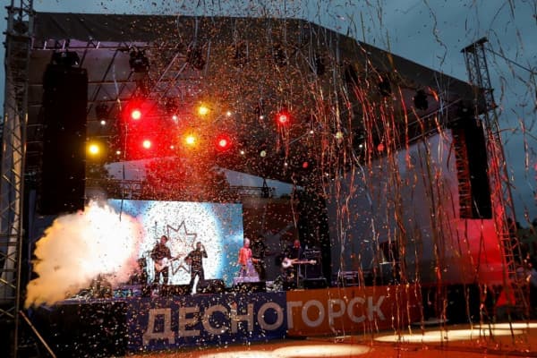Город-спутник Смоленской АЭС принял эстафету концертных программ от «Территории культуры Росатома» в честь 80-летия атомной промышленности