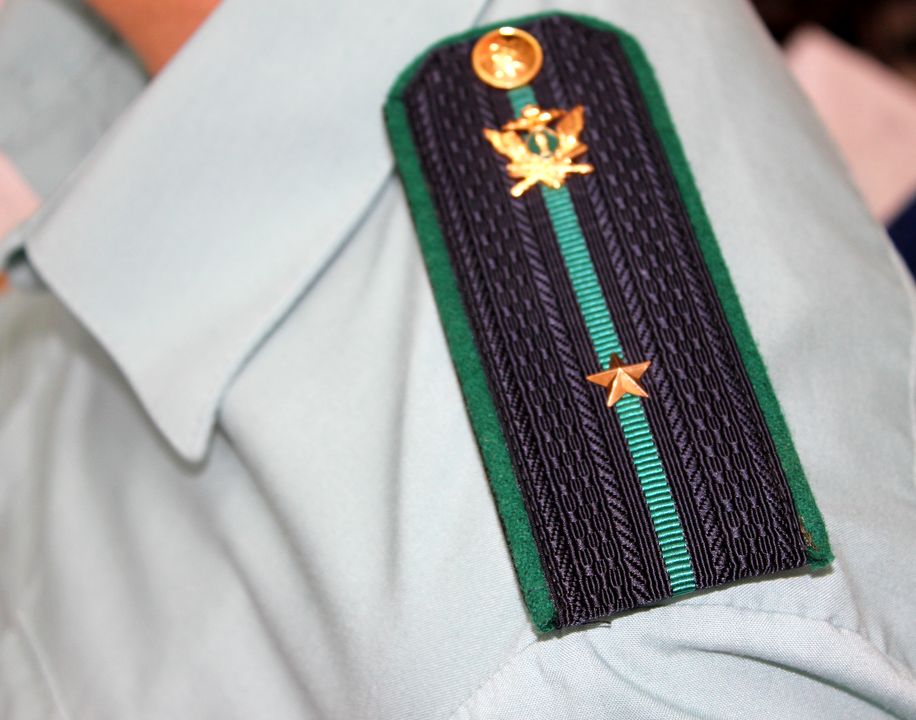 Запрет на выезд за границу побудил смолянина оплатить долг супруги