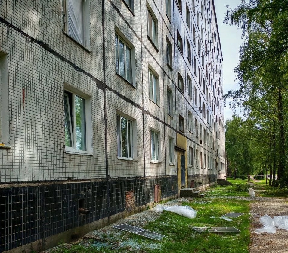 В Смоленской области на месте падения обломков БПЛА работает межведомственная комиссия