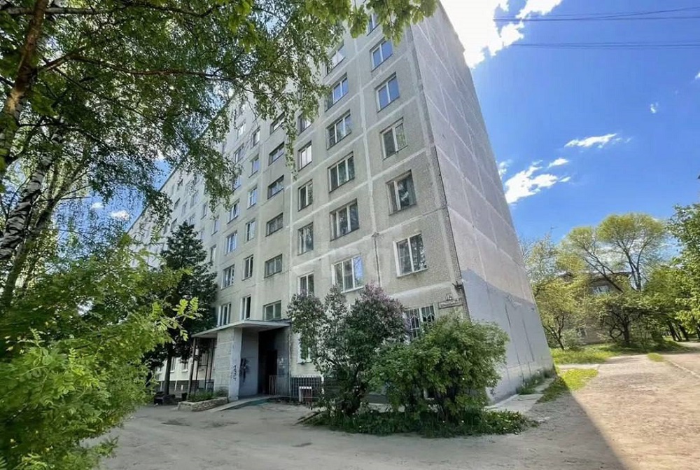 В многоквартирных домах Смоленской области устанавливают новые лифты